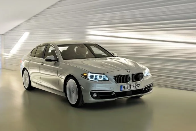 BMW 5 Series 518d (143 Hp)2013 - 2014 thumbnail 8