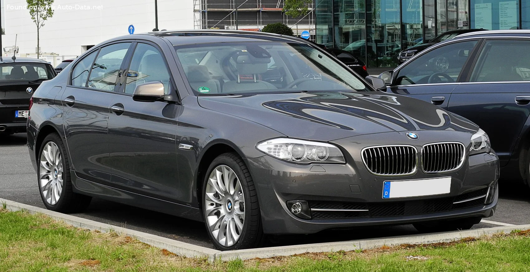 BMW 5 Series 520d (184 Hp)2010 - 2013 thumbnail 9
