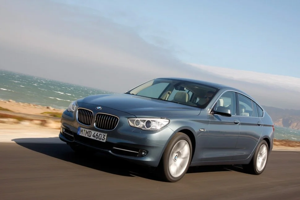 BMW 5 Series 520d (184 Hp) Steptronic2012 - 2013 thumbnail 2