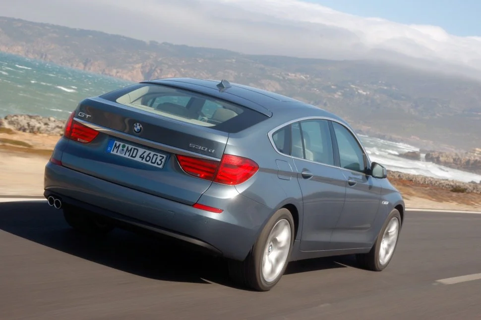 BMW 5 Series 520d (184 Hp) Steptronic2012 - 2013 thumbnail 3