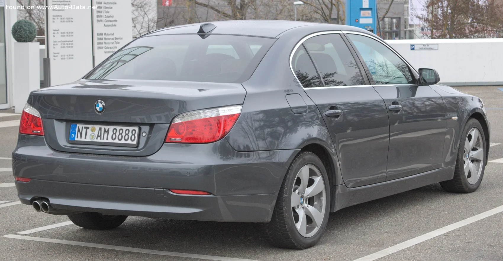 BMW 5 Series 520d (177 Hp)2007 - 2010 thumbnail 4