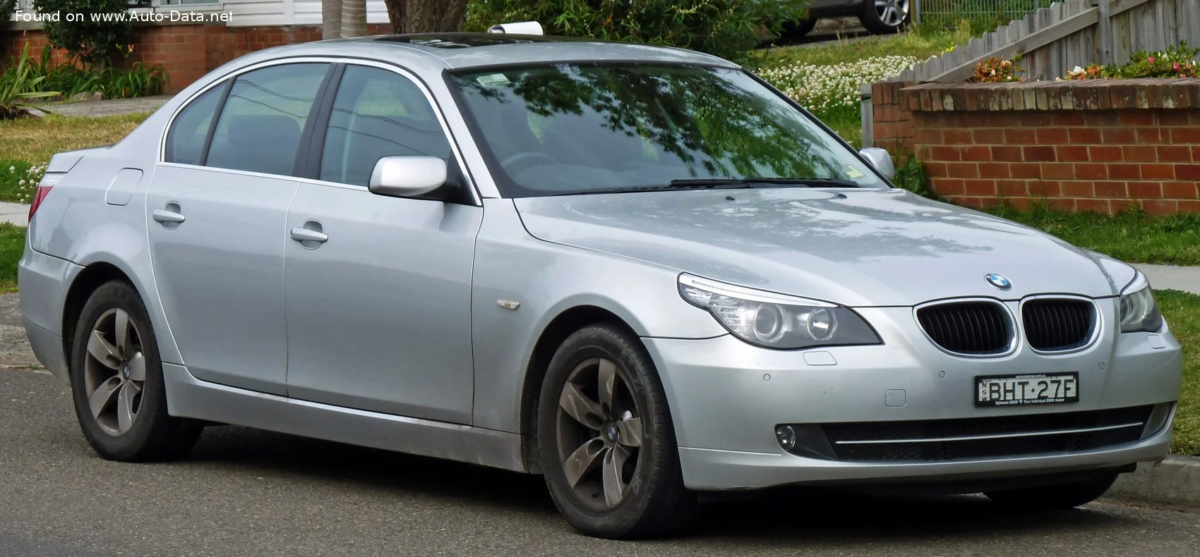 BMW 5 Series 520d (177 Hp)2007 - 2010 thumbnail 6