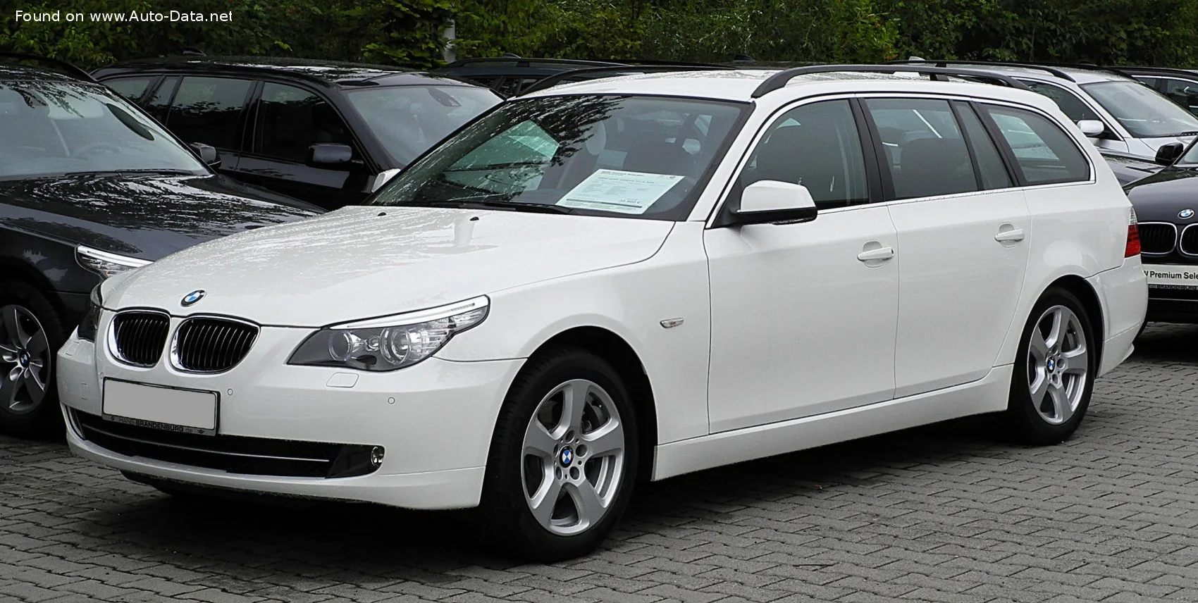 BMW 5 Series BMW 5 Series Touring (E61 LCI, facelift 2007)