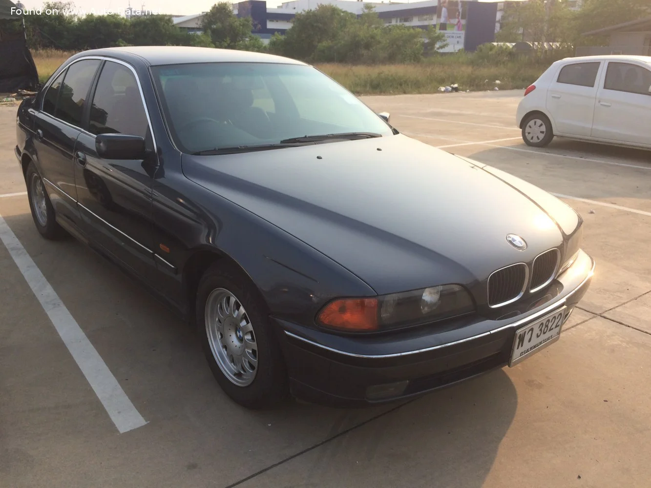 BMW 5 Series 520i (150 Hp)1995 - 1998 thumbnail 4