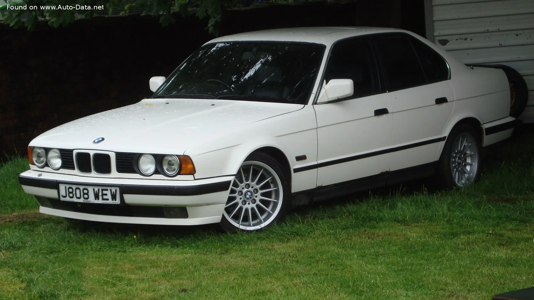 BMW 5 Series 518i (113 Hp)1989 - 1995 - 1