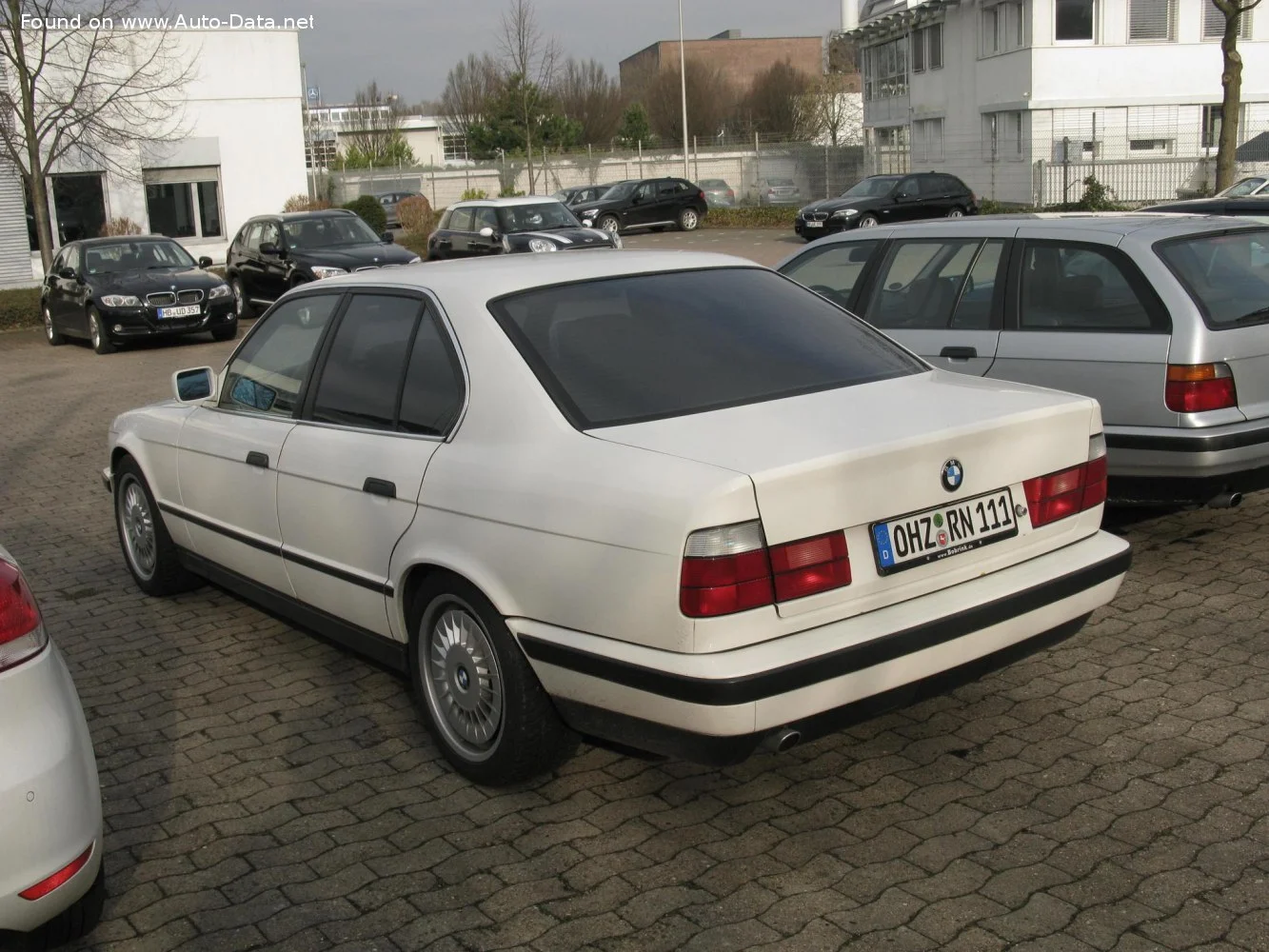 BMW 5 Series 518i (113 Hp)1989 - 1995 thumbnail 12
