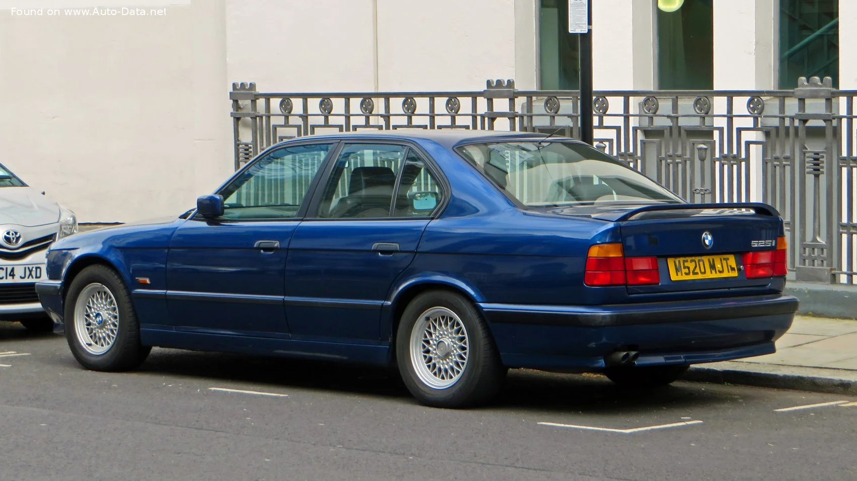 BMW 5 Series 518i (113 Hp)1989 - 1995 thumbnail 8