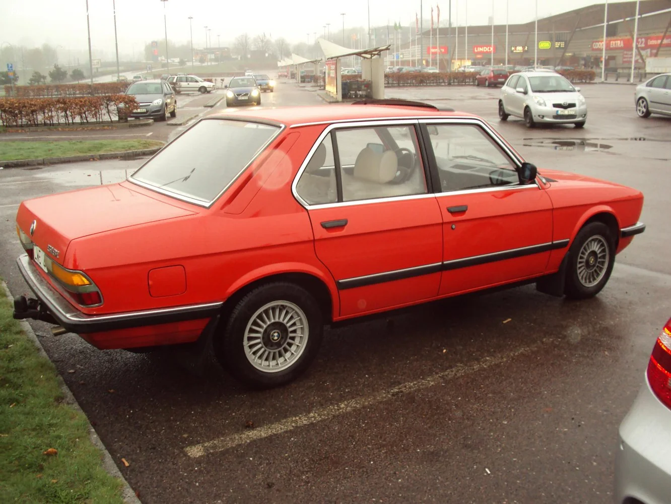 BMW 5 Series 518 (90 Hp)1981 - 1984 thumbnail 16