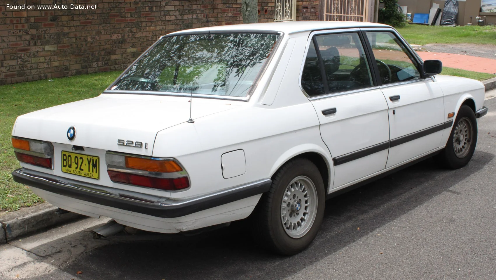 BMW 5 Series 518 (90 Hp)1981 - 1984 thumbnail 9
