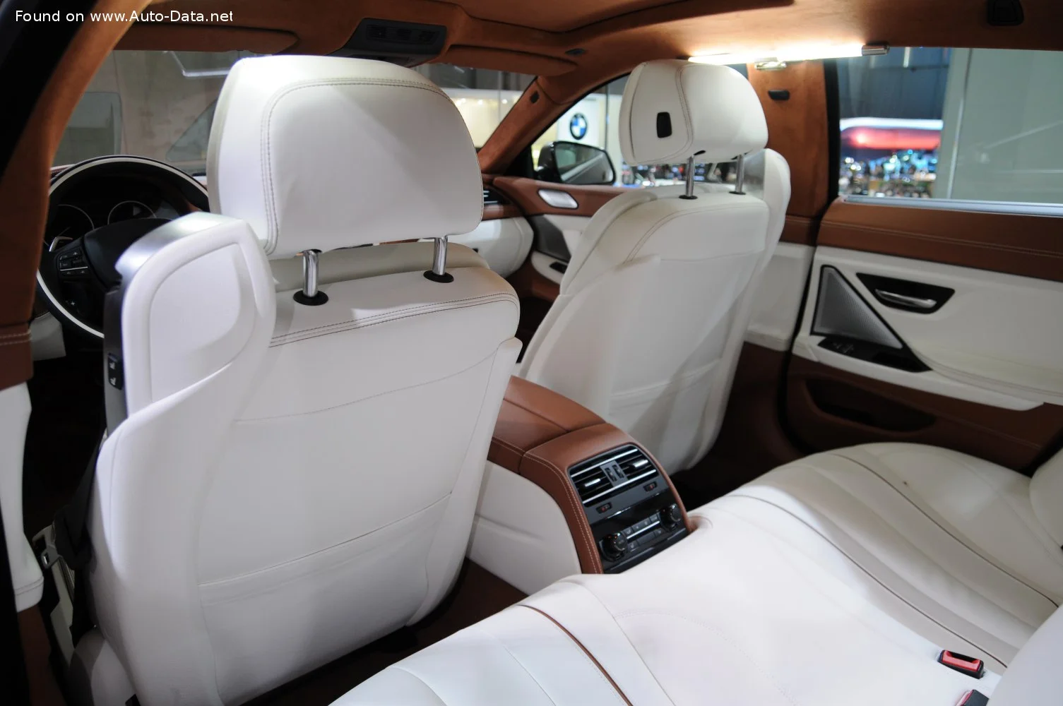 BMW 6 Series 640d (313 Hp) Steptronic2012 - 2015 thumbnail 5