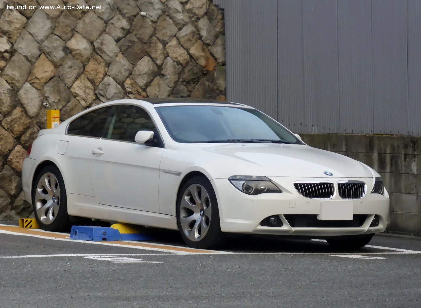 BMW 6 Series 630i (258 Hp)2004 - 2007 thumbnail 3