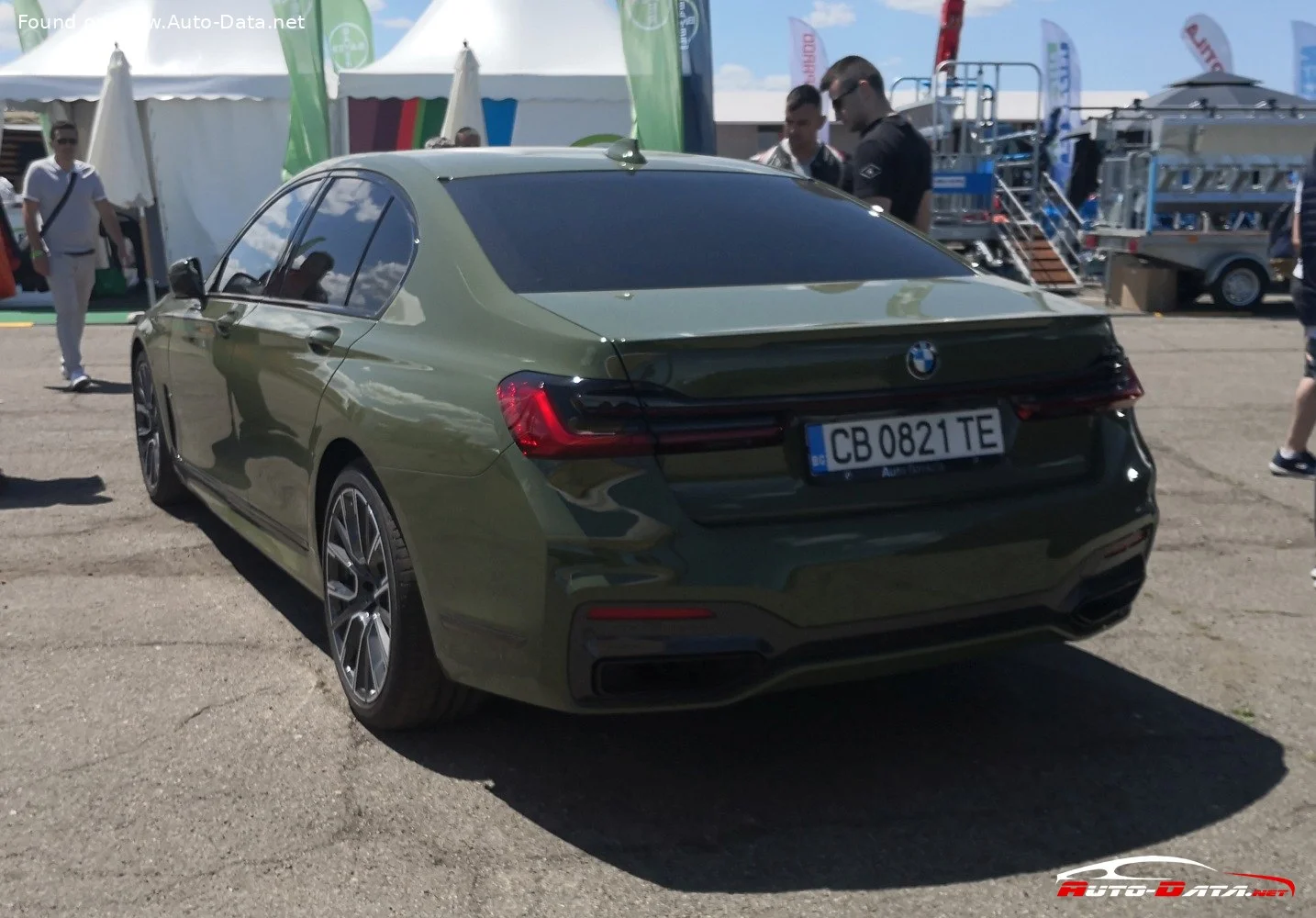 BMW 7 Series 730d (265 Hp) Steptronic2019 - 2020 thumbnail 17