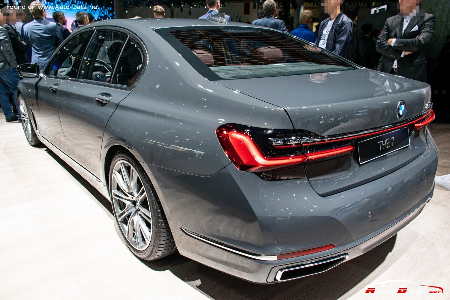 BMW 7 Series 730d (265 Hp) Steptronic2019 - 2020 thumbnail 3