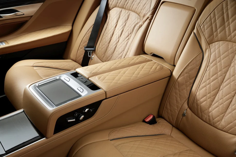 BMW 7 Series 730Ld (265 Hp) Steptronic2019 - 2020 thumbnail 13