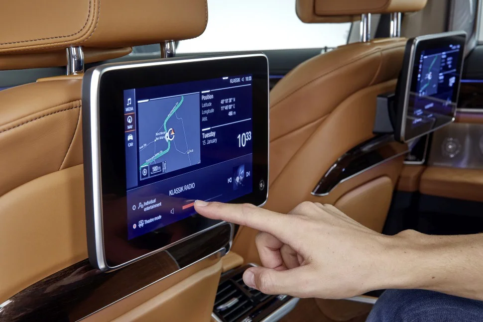 BMW 7 Series 730Ld (265 Hp) Steptronic2019 - 2020 thumbnail 9