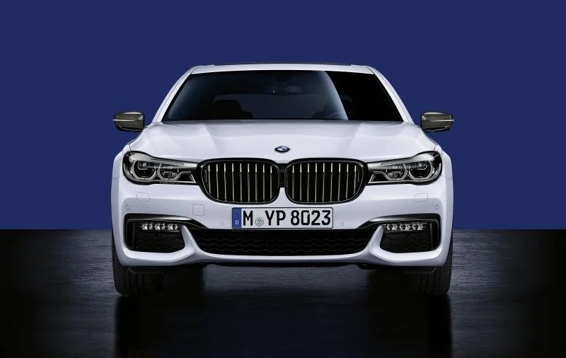 BMW 7 Series 730d (265 Hp) Steptronic2015 - 2019 thumbnail 2