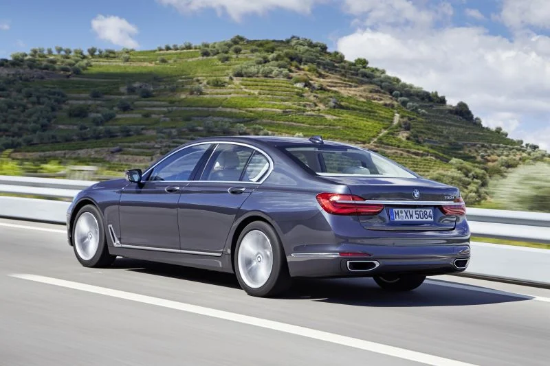 BMW 7 Series 730d (265 Hp) Steptronic2015 - 2019 thumbnail 14