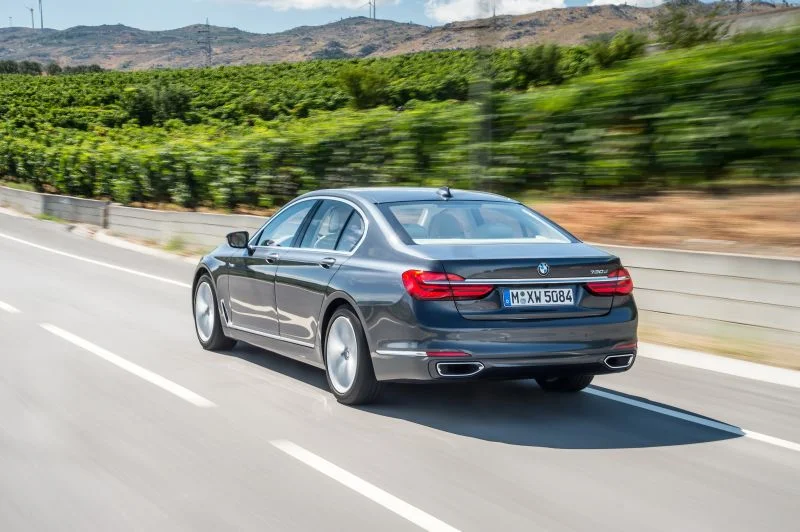BMW 7 Series 730d (265 Hp) Steptronic2015 - 2019 thumbnail 15