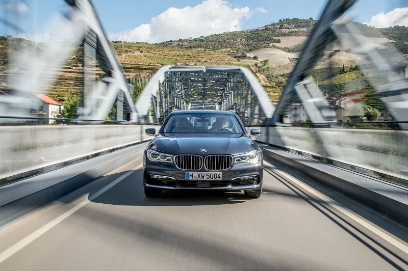 BMW 7 Series 730d (265 Hp) Steptronic2015 - 2019 thumbnail 17