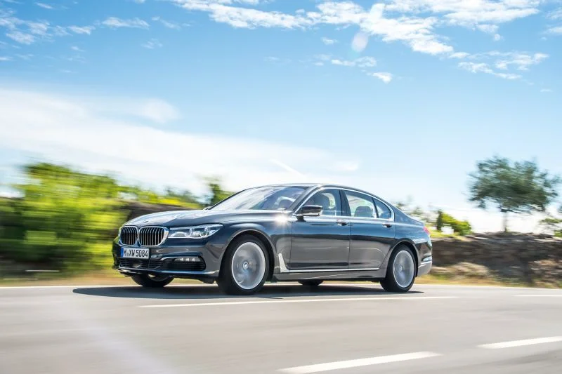 BMW 7 Series 730d (265 Hp) Steptronic2015 - 2019 thumbnail 9