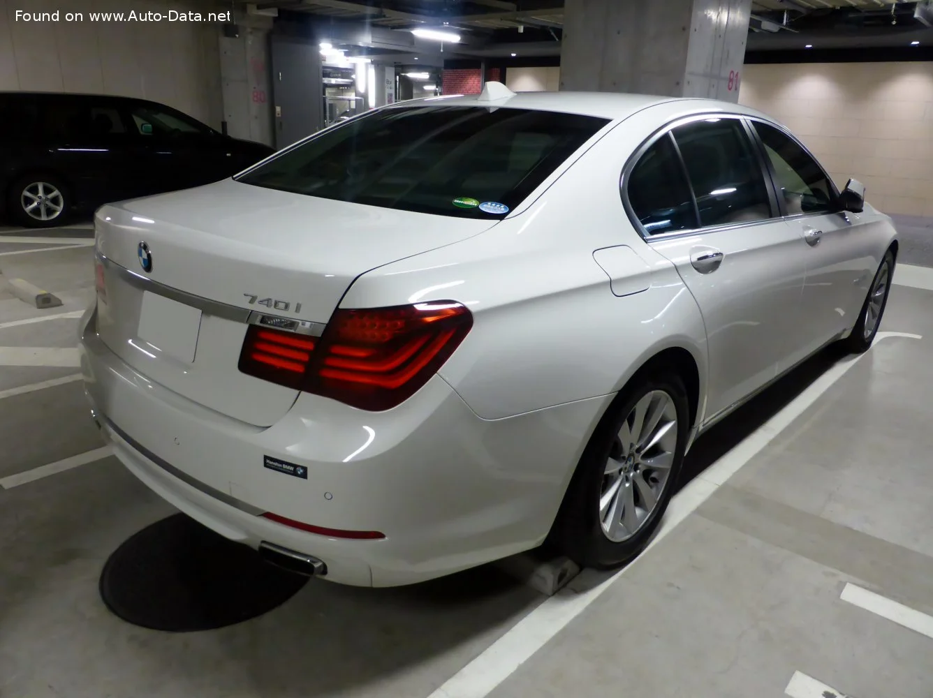 BMW 7 Series 730d (258 Hp) Steptronic2012 - 2015 thumbnail 3