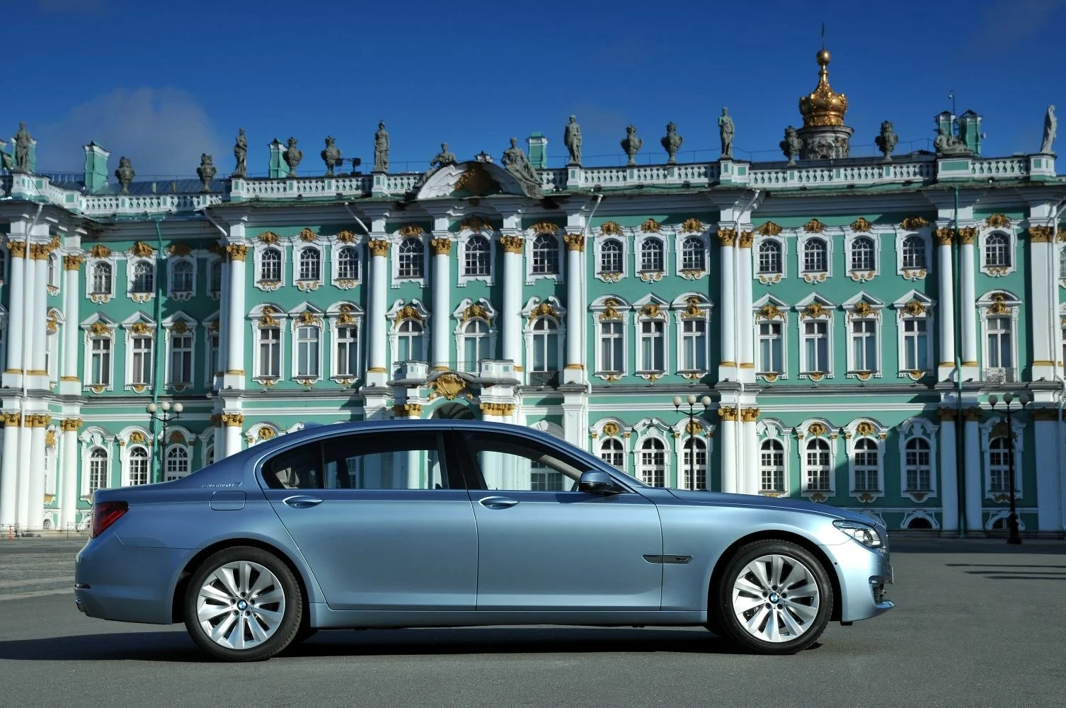 BMW 7 Series ActiveHybrid 3.0 (354 Hp) Steptronic2012 - 2015 thumbnail 12