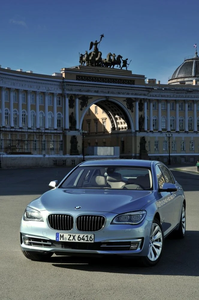 BMW 7 Series ActiveHybrid 3.0 (354 Hp) Steptronic2012 - 2015 thumbnail 13