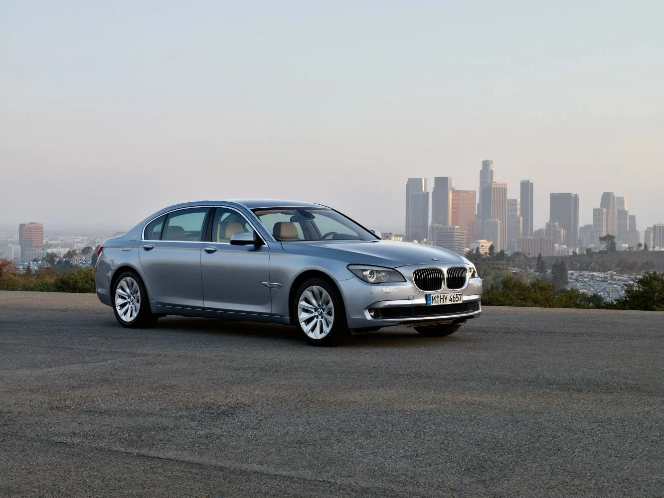 BMW 7 Series ActiveHybrid 4.4 V8 (465 Hp) Steptronic2009 - 2012 thumbnail 14