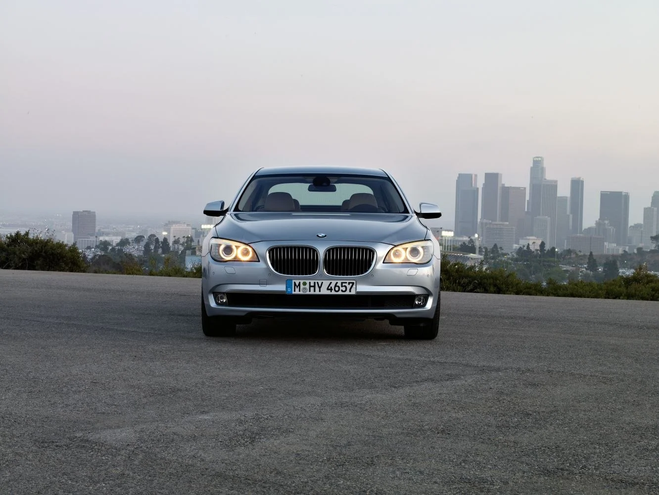 BMW 7 Series ActiveHybrid 4.4 V8 (465 Hp) Steptronic2009 - 2012 thumbnail 16