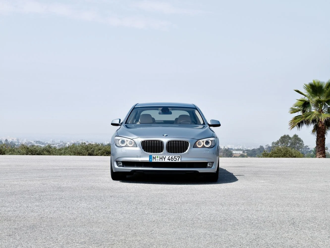 BMW 7 Series ActiveHybrid 4.4 V8 (465 Hp) Steptronic2009 - 2012 thumbnail 5