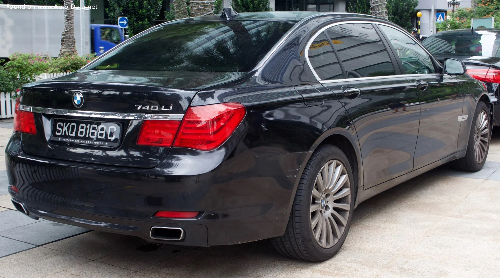 BMW 7 Series 730Ld (245 Hp) Steptronic2008 - 2011 thumbnail 2