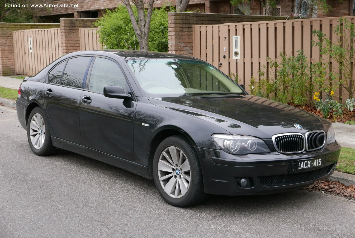 BMW 7 Series BMW 7 Series (E65, facelift 2005)