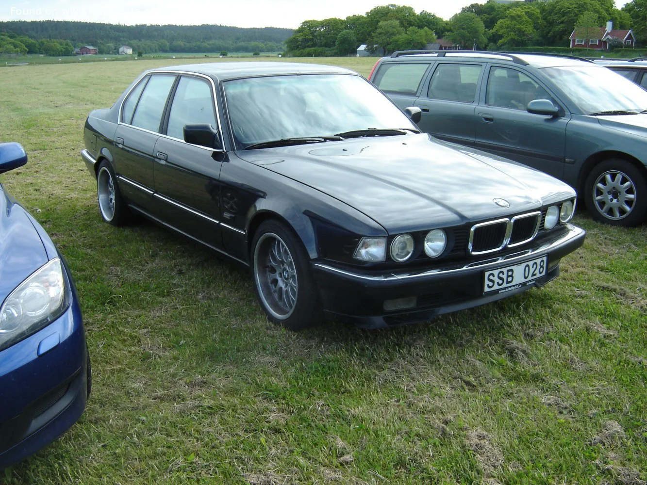 BMW 7 Series BMW 7 Series (E32, facelift 1992)
