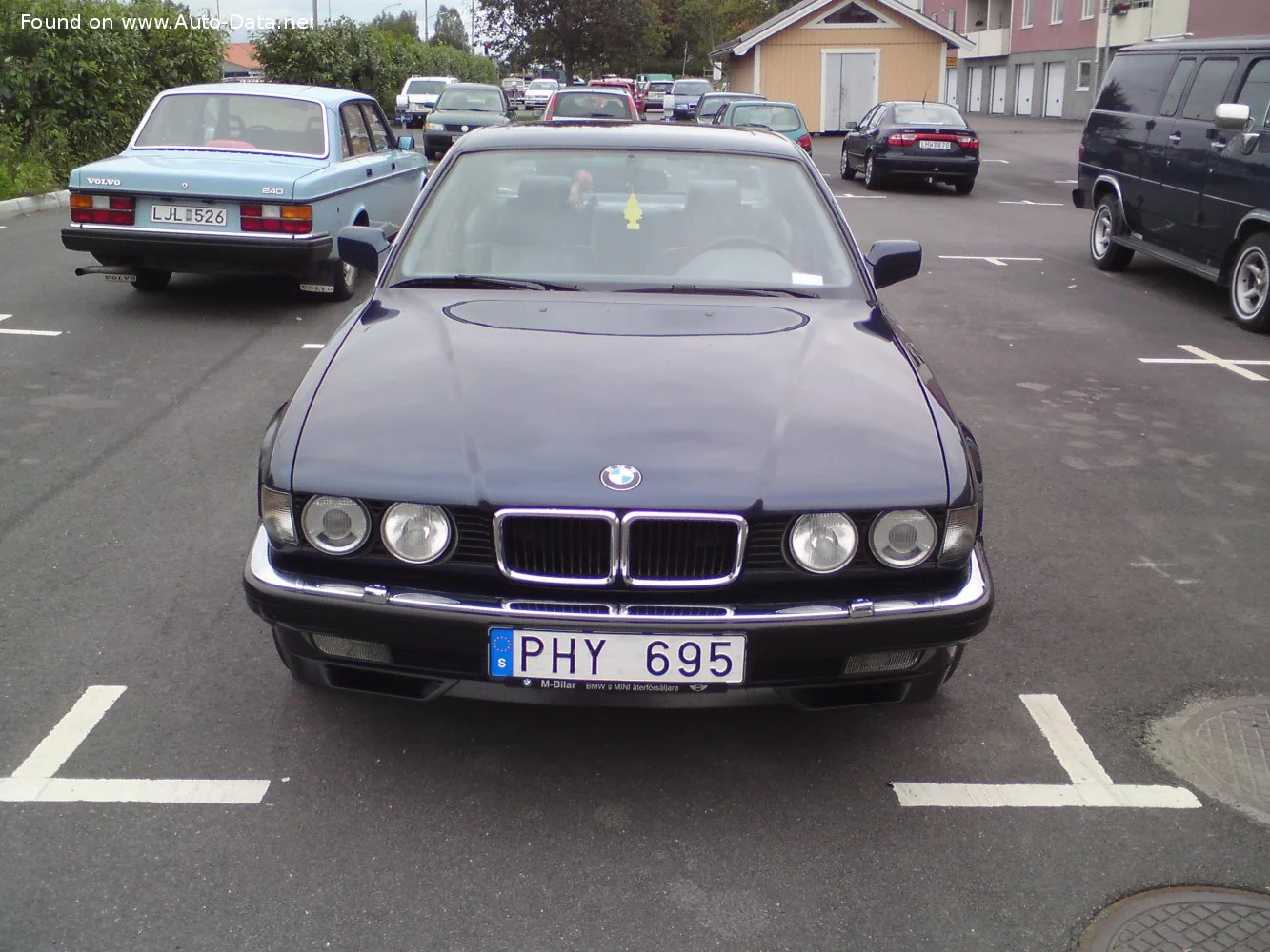 BMW 7 Series 730i (188 Hp) cat1992 - 1994 thumbnail 4