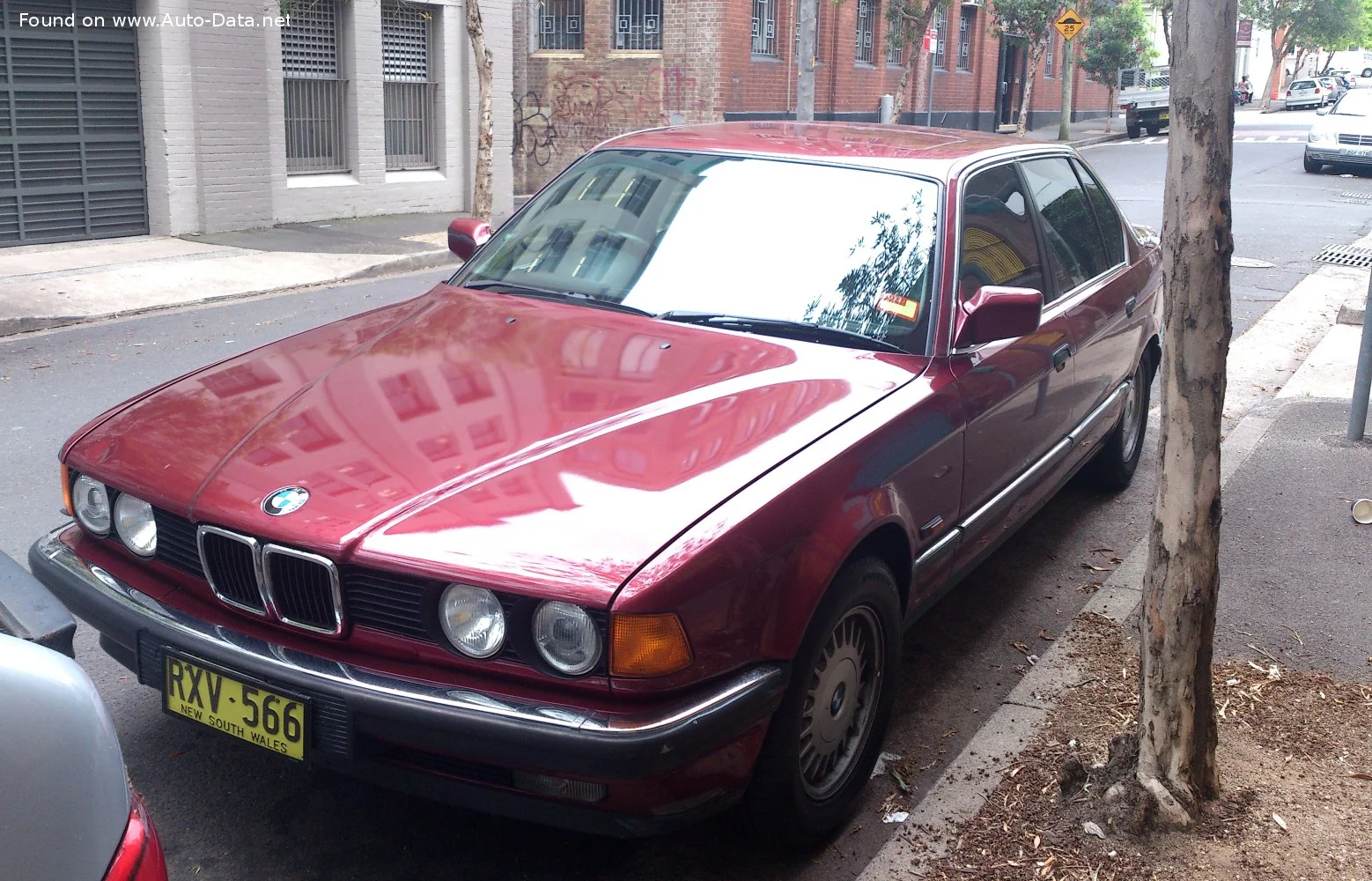 BMW 7 Series 730i (188 Hp) cat1986 - 1992 thumbnail 6