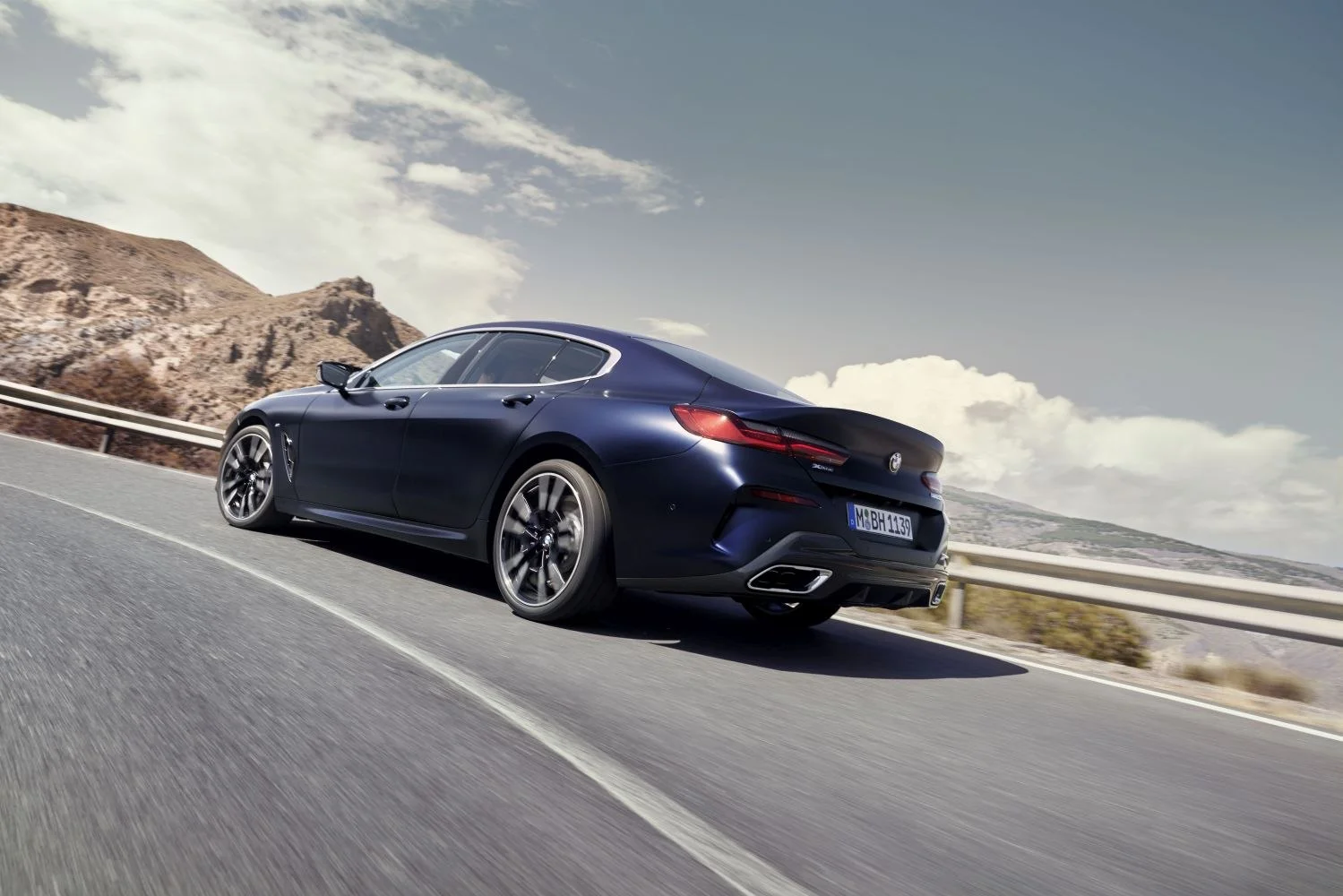 BMW 8 Series 840d (340 Hp) Mild Hybrid xDrive Steptronic2022 - thumbnail 5