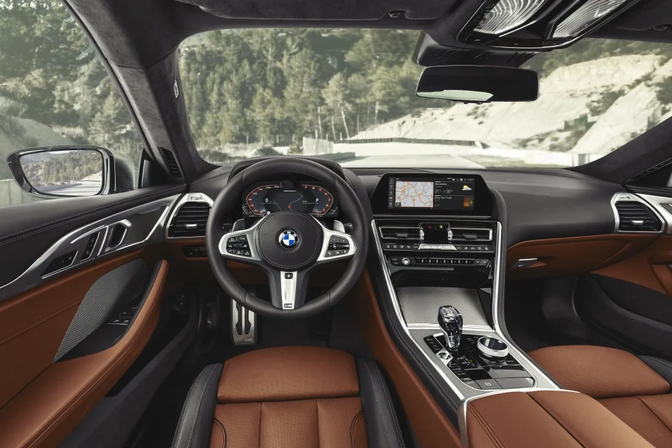 BMW 8 Series 840d (320 Hp) xDrive Steptronic2018 - 2020 thumbnail 15