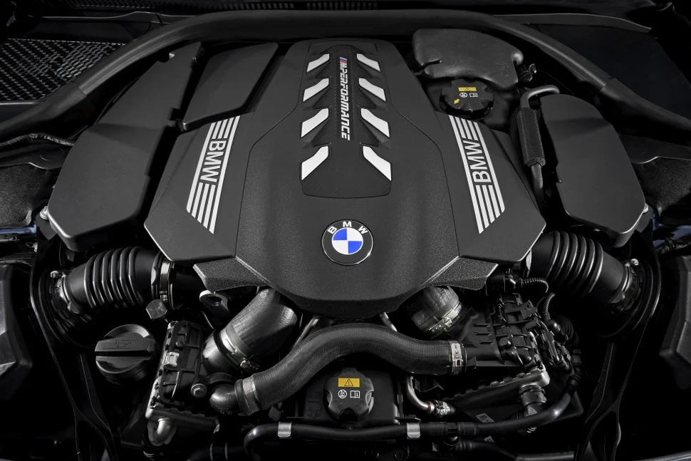 BMW 8 Series 840d (320 Hp) xDrive Steptronic2018 - 2020 thumbnail 16