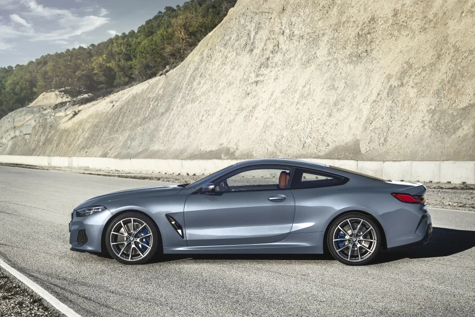 BMW 8 Series 840d (320 Hp) xDrive Steptronic2018 - 2020 thumbnail 3