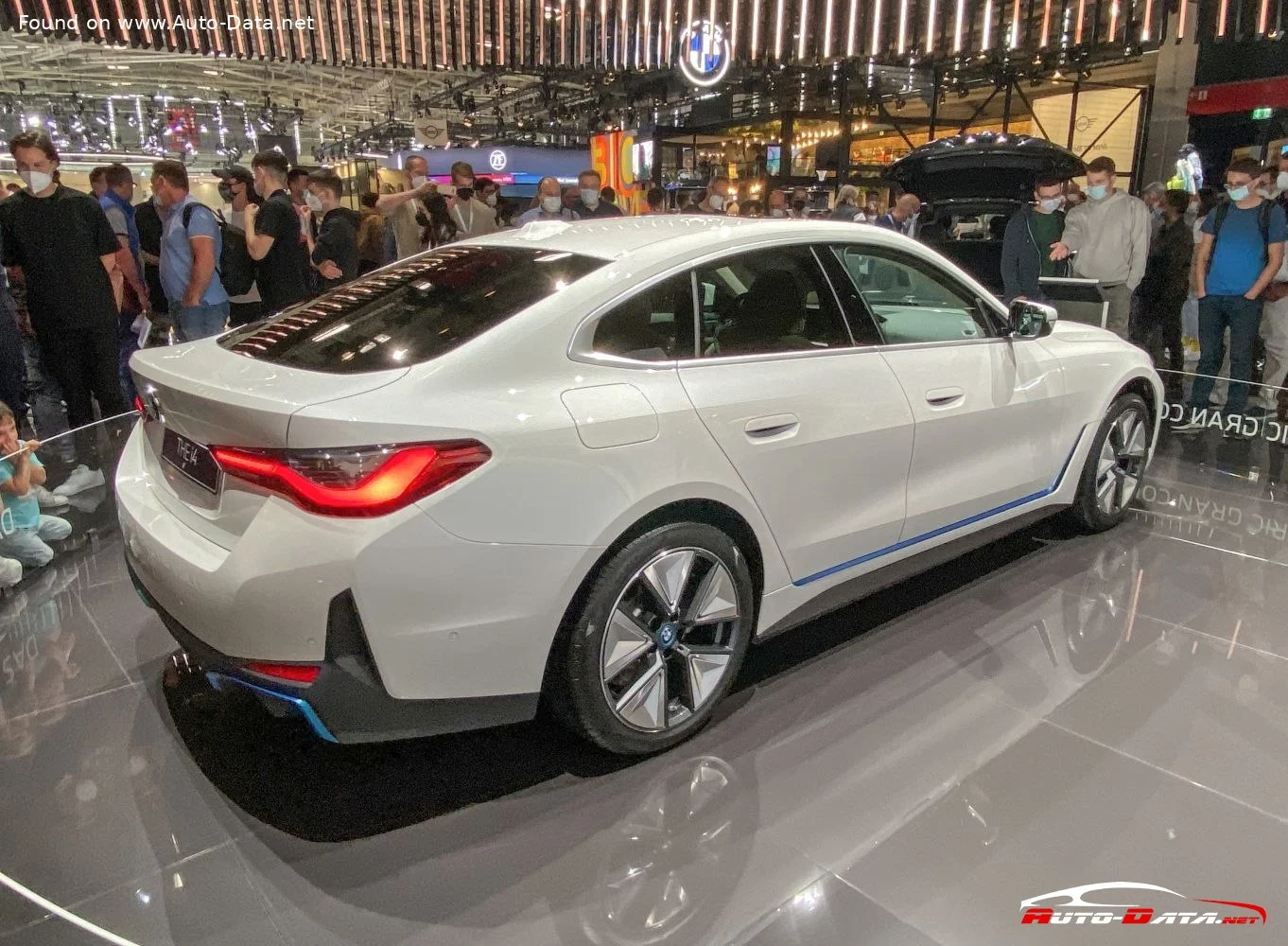 BMW i4 83.9 kWh (340 Hp) eDrive402021 - 2024 thumbnail 3