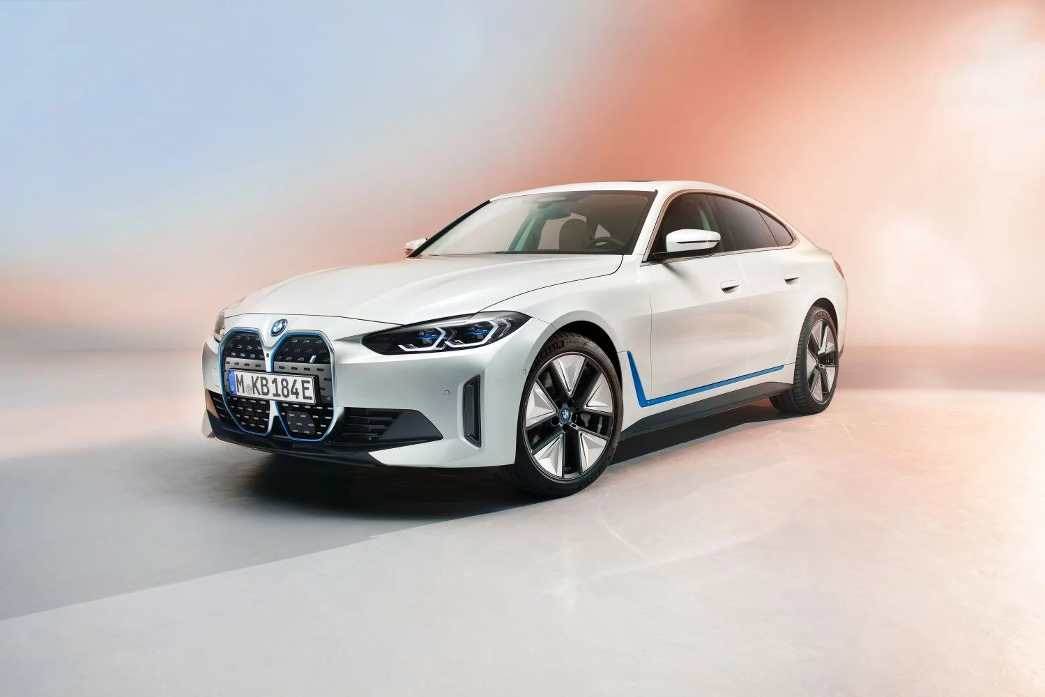 BMW i4 83.9 kWh (340 Hp) eDrive402021 - 2024 thumbnail 4