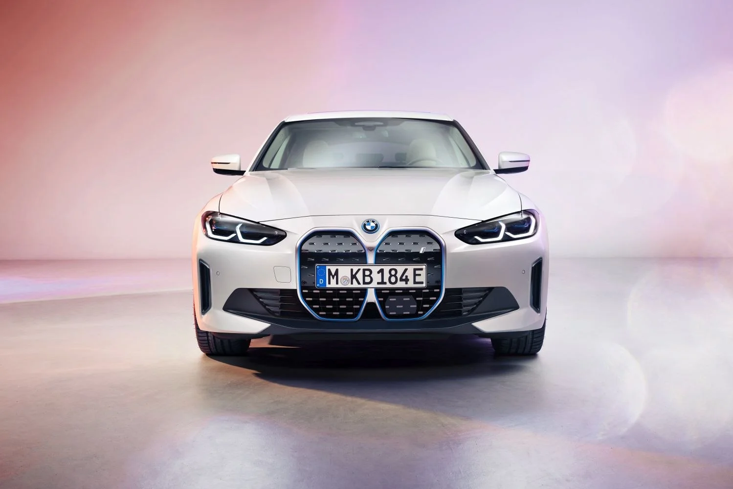 BMW i4 83.9 kWh (340 Hp) eDrive402021 - 2024 thumbnail 8