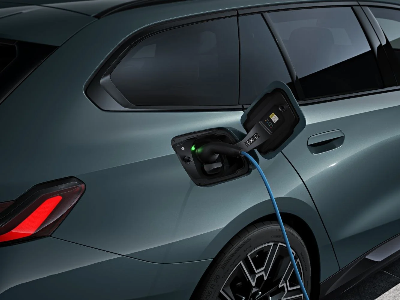 BMW i5 81.2 kWh (340 Hp) eDrive402024 - thumbnail 14