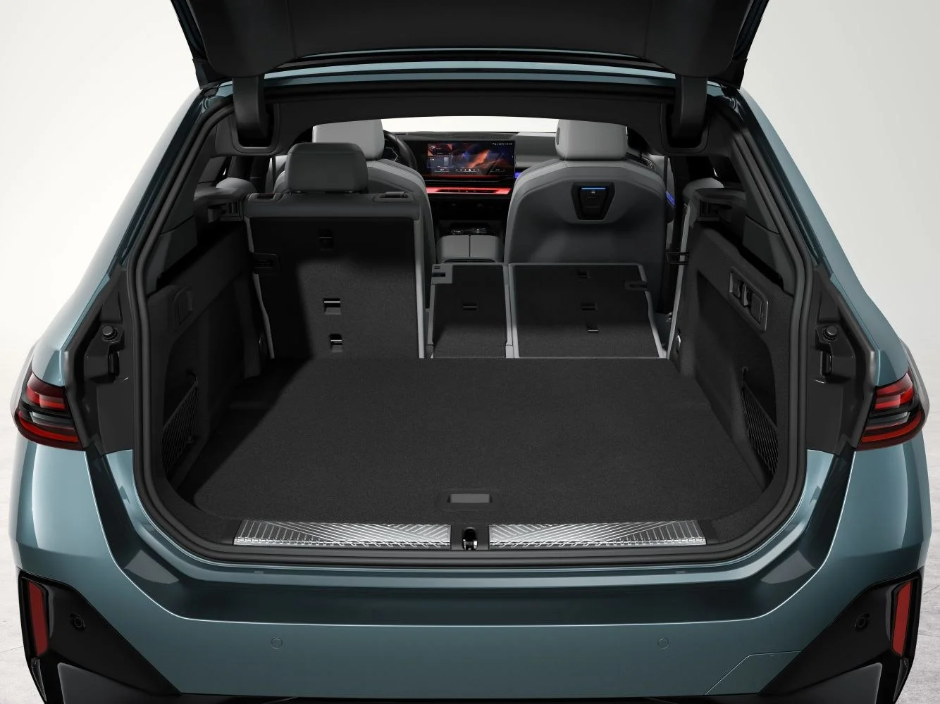 BMW i5 81.2 kWh (340 Hp) eDrive402024 - thumbnail 16
