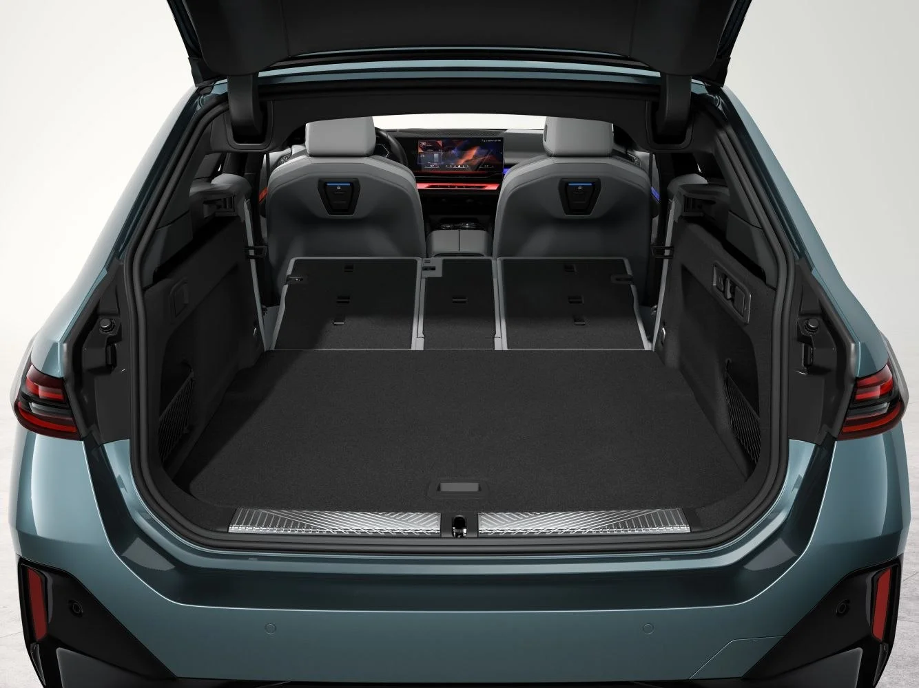 BMW i5 81.2 kWh (340 Hp) eDrive402024 - thumbnail 17