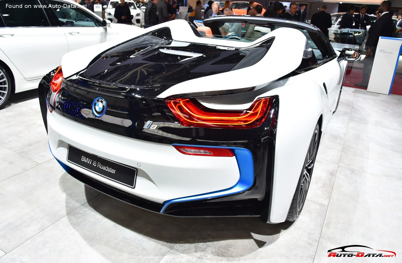 BMW i8 1.5/11.6 kWh (374 Hp) xDrive Automatic2017 - 2018 thumbnail 15