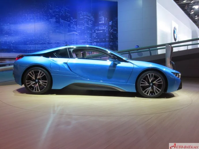 BMW i8 1.5/7.1 kWh (362 Hp) xDrive Automatic2013 - 2017 thumbnail 17