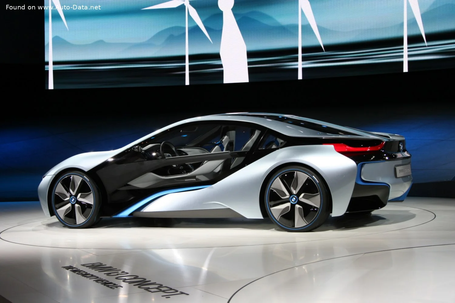BMW i8 BMW i8 Coupe concept thumbnail 3
