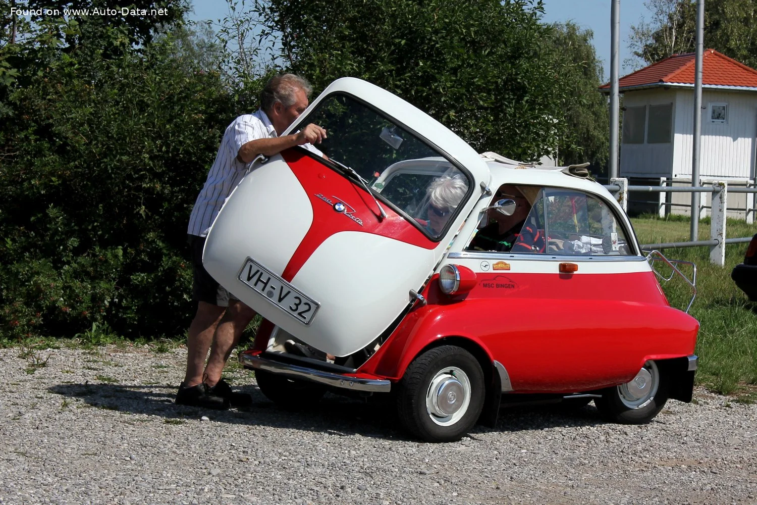 BMW Isetta 250 (12 Hp)1955 - 1962 thumbnail 7