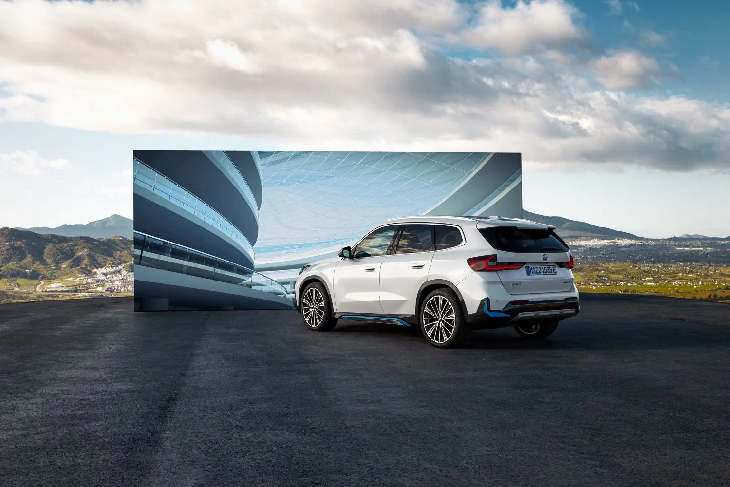 BMW iX1 66.5 kWh (204 Hp) eDrive202023 - thumbnail 15